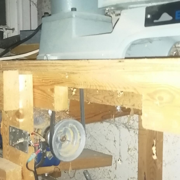 Lathe - Picture 2 of 3